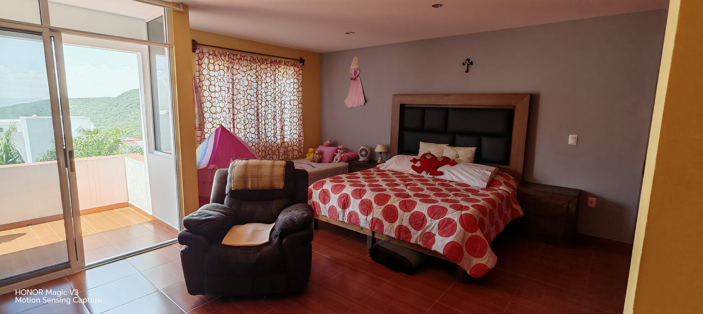 Casa Cumbres del Cimatario - Querétaro
